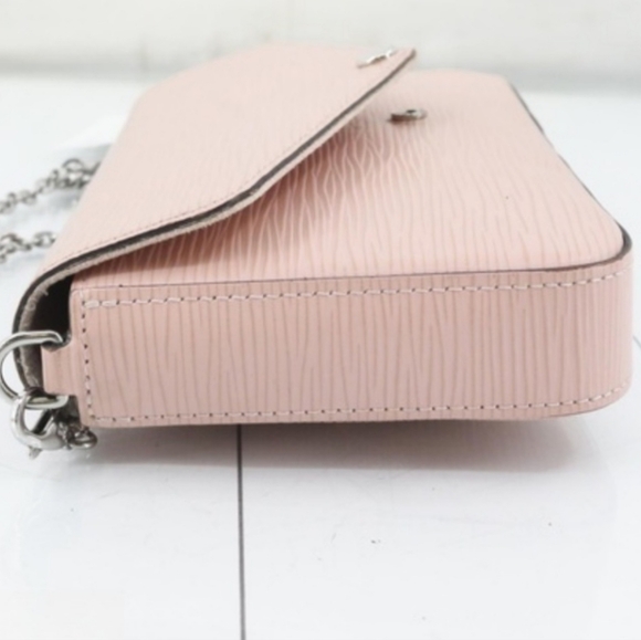 Louis Vuitton Rose Ballerine Epi Leather Pochette Felicie Bag - Picture 4 of 11